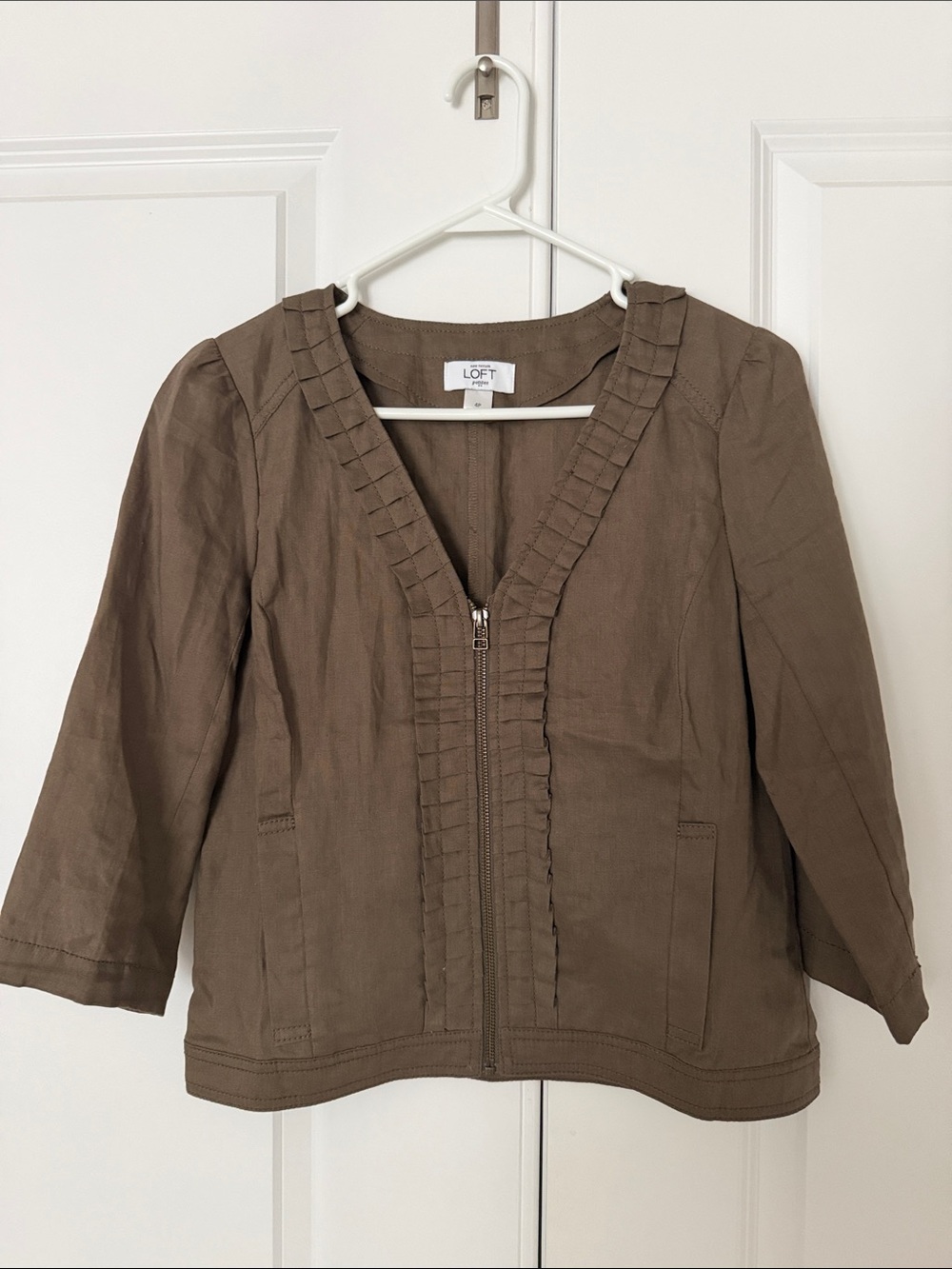 LOFT Women's Taupe Brown Zip-Front Ruffle Trim Jacket 100% Linen